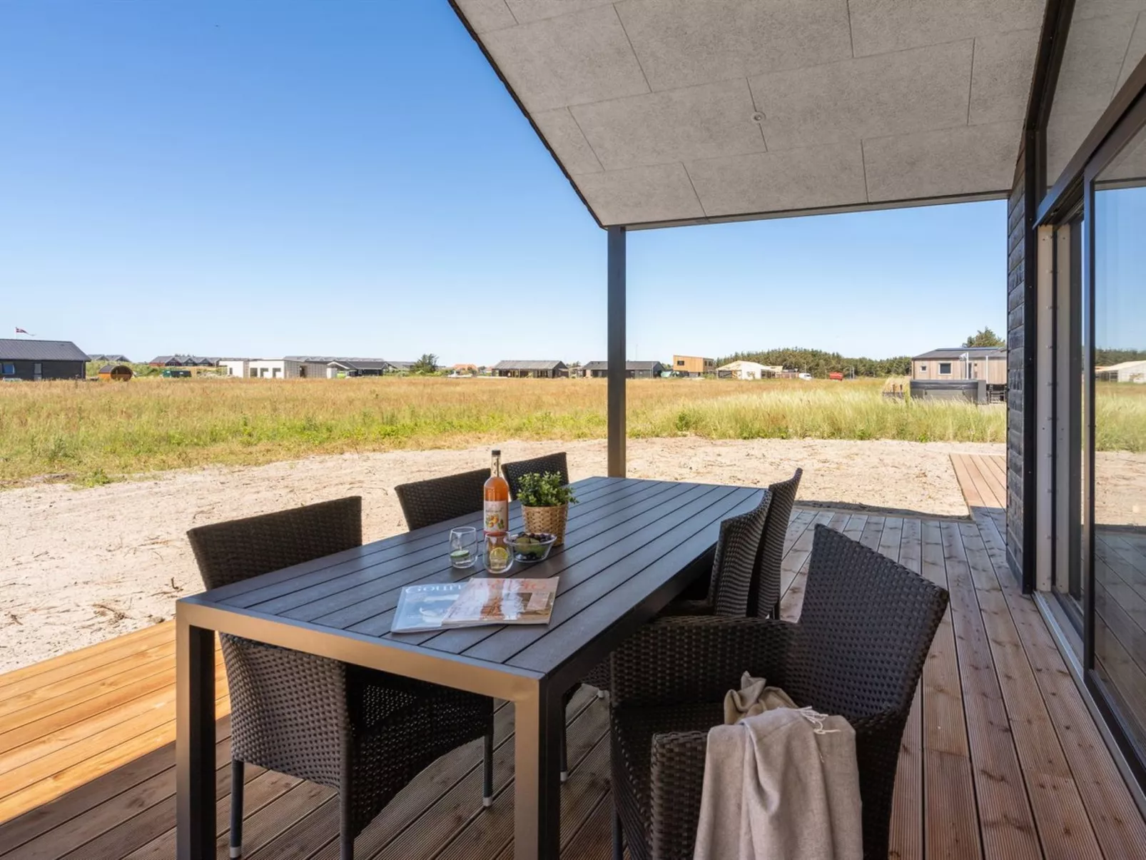 "Ambra" - 950m from the sea-Outside