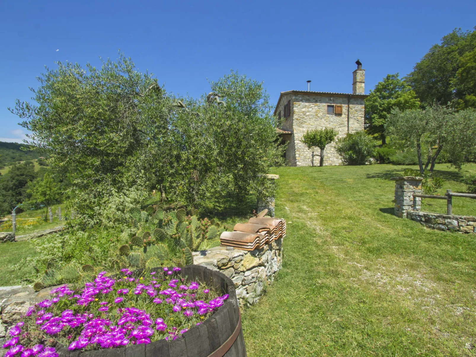 Casalini-Outside