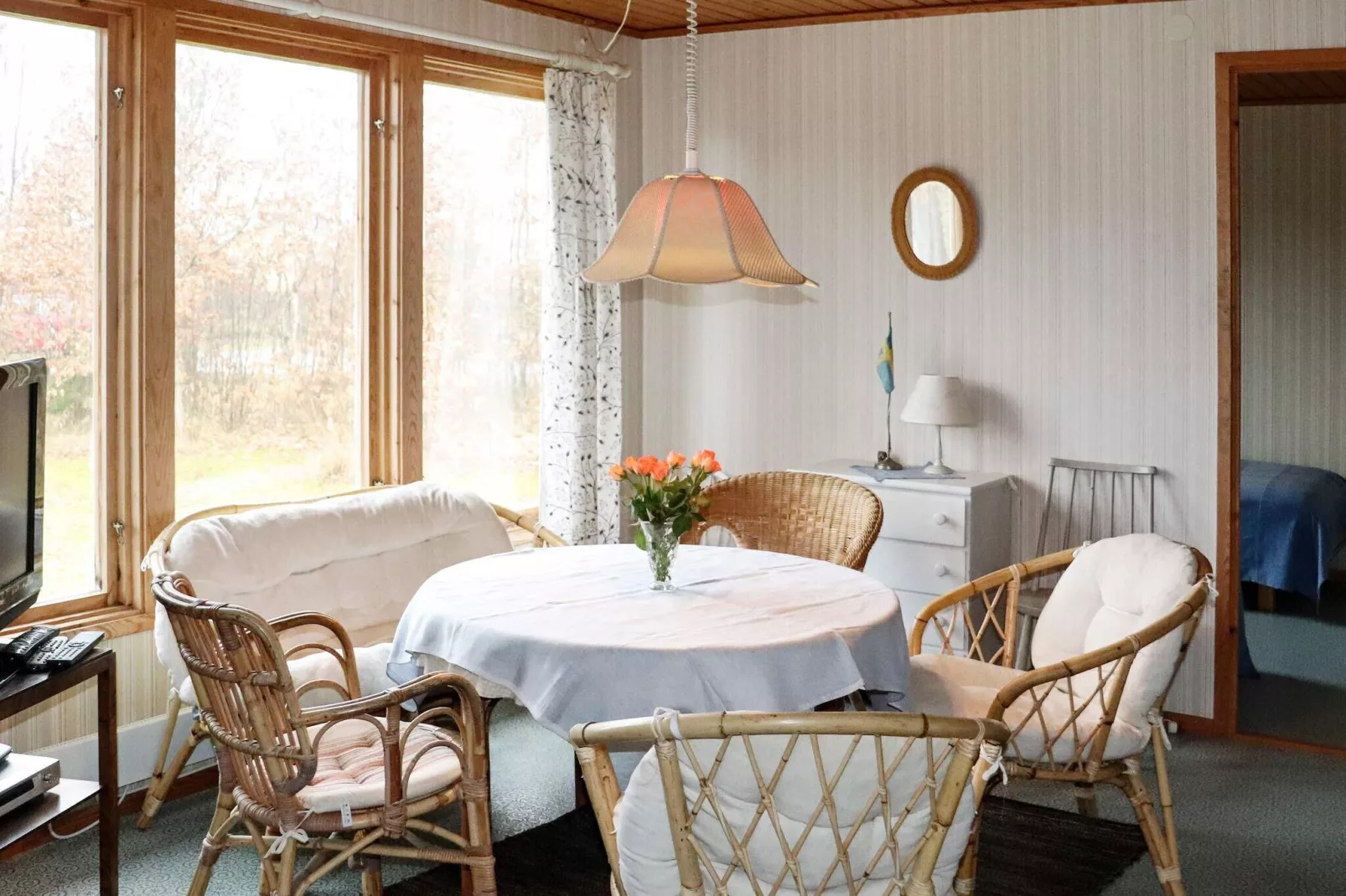 4 person holiday home in Heberg-Indoor