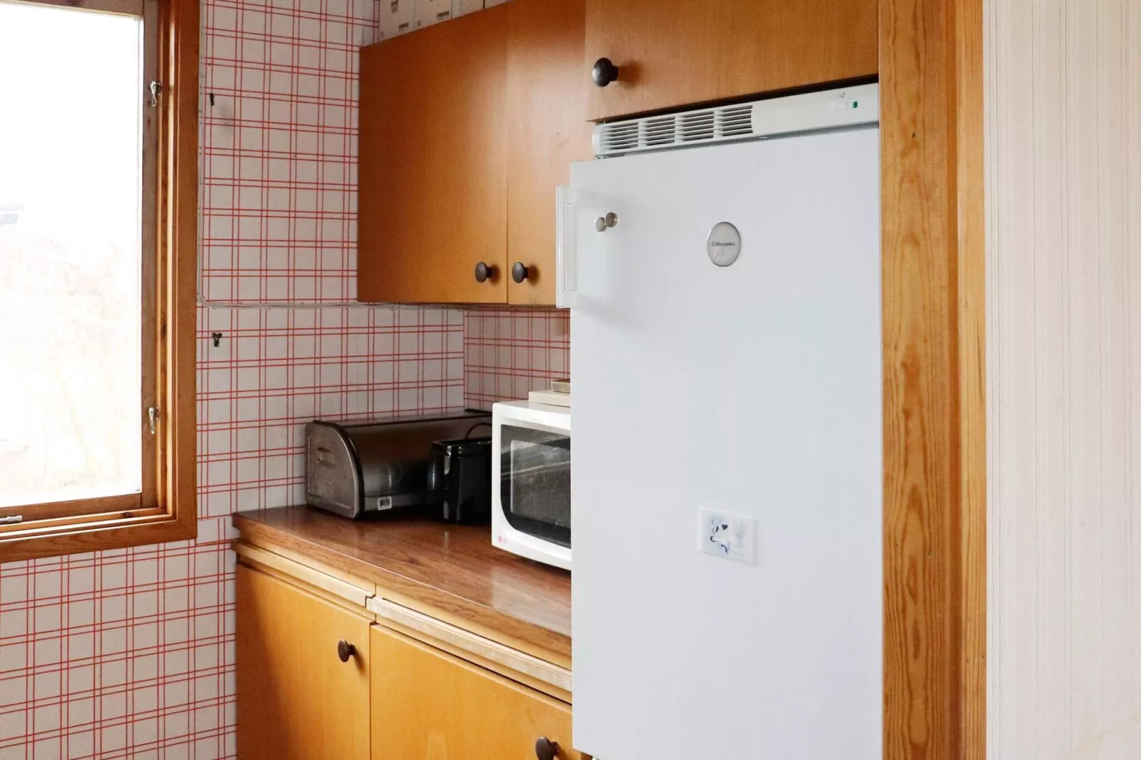4 person holiday home in Heberg-Indoor
