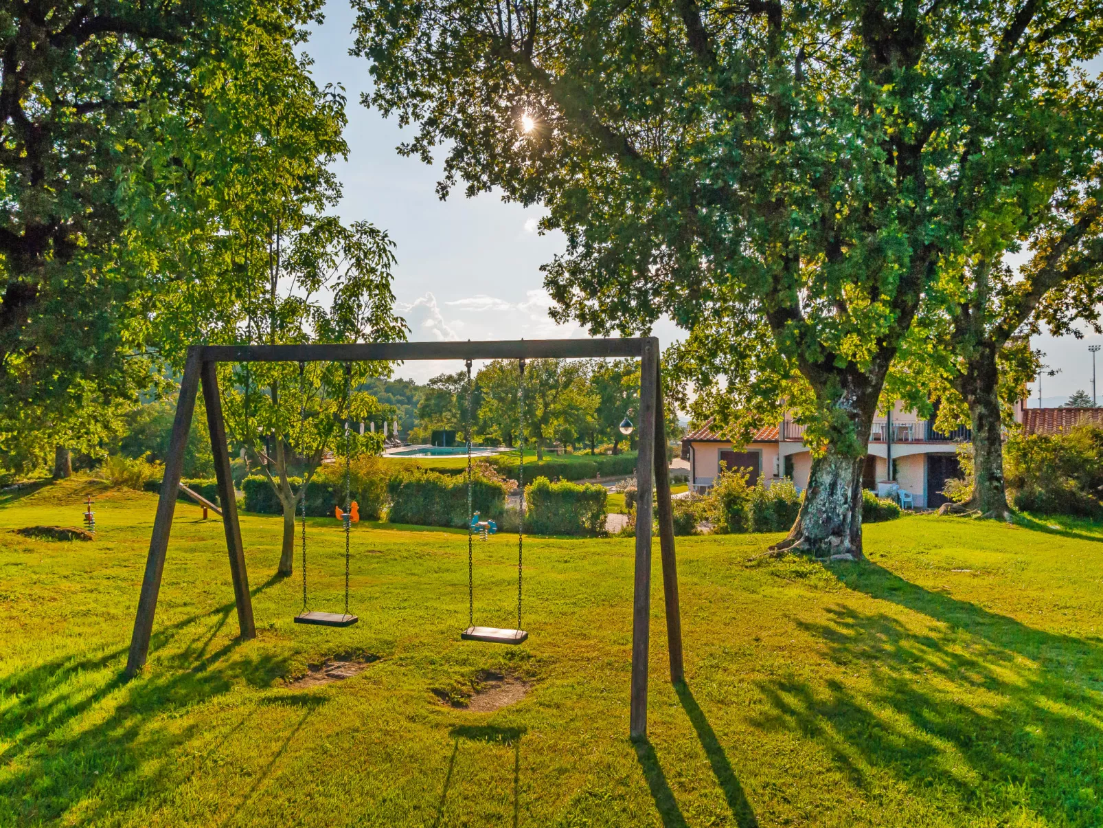 Oak-Outside