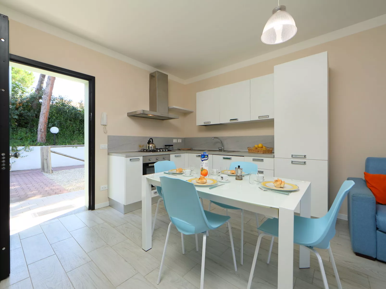 San Pietro Blue-Dedans