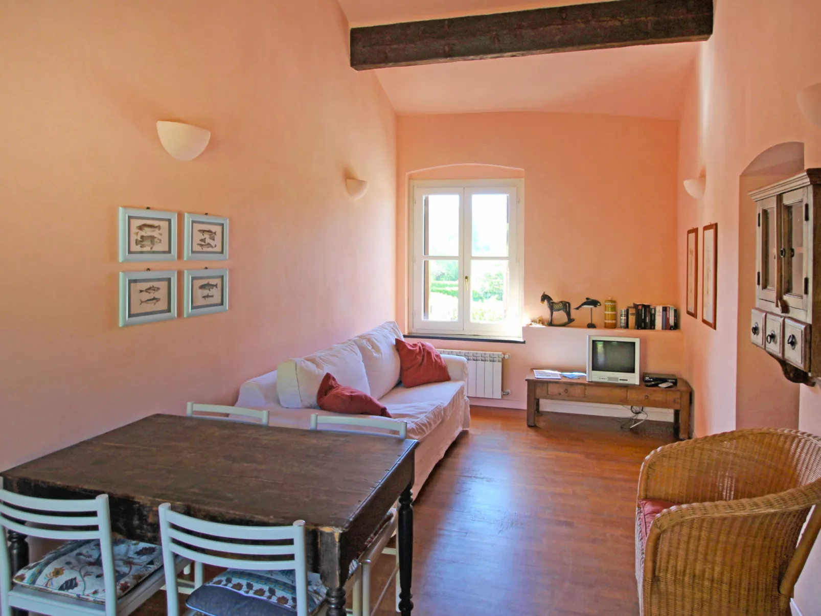 Casa della Dalcisa-Inside