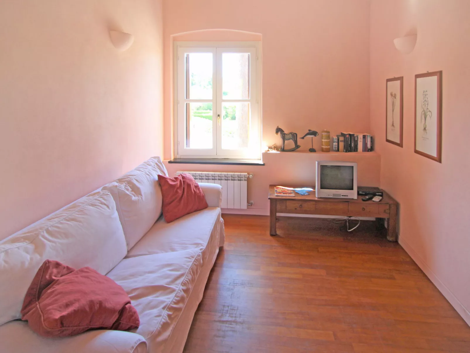 Casa della Dalcisa-Inside