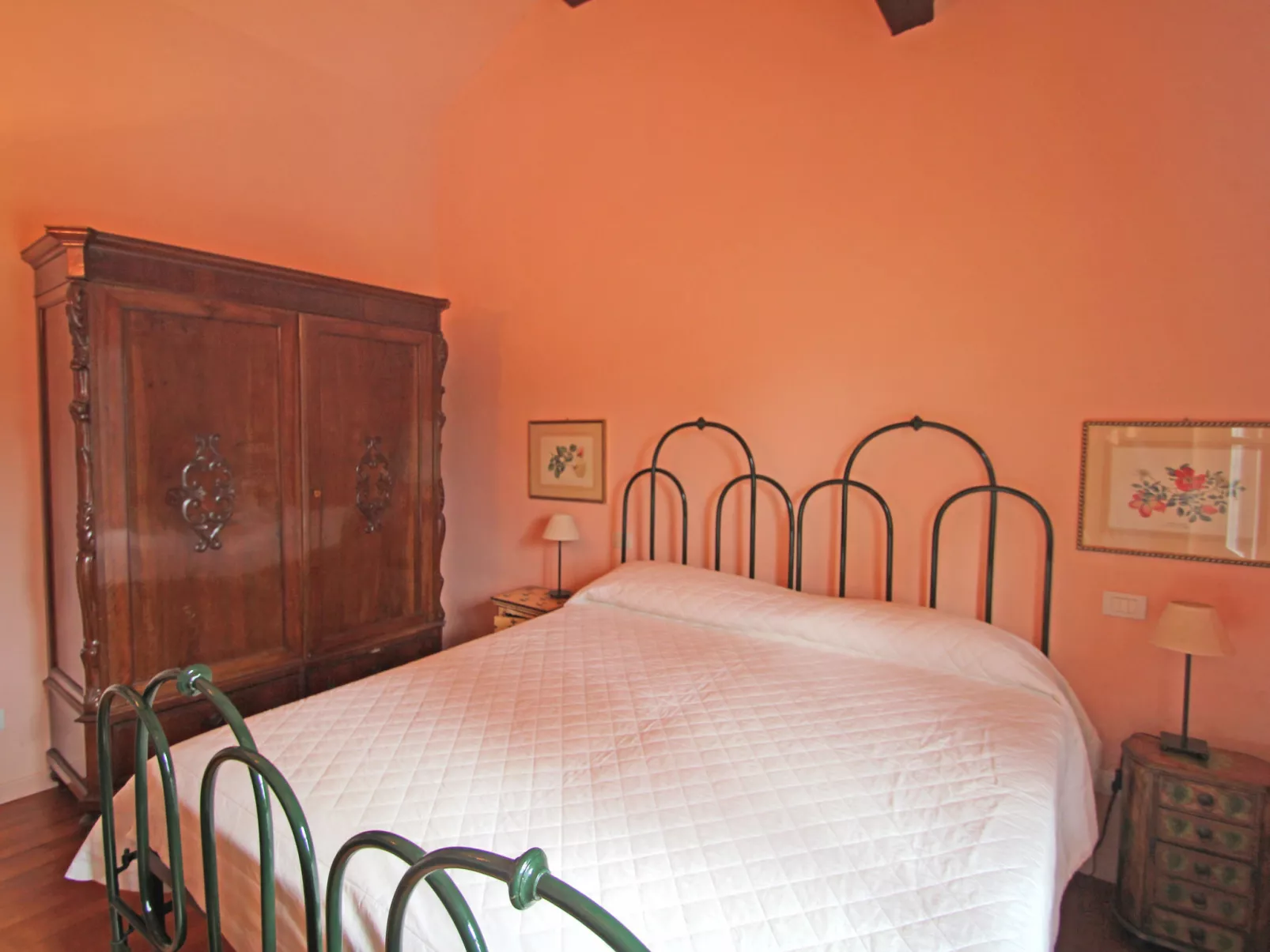 Casa della Dalcisa-Inside