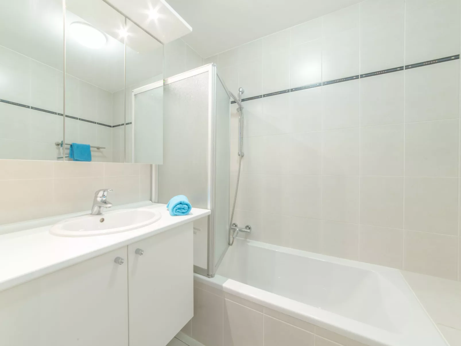 Apartment 302-Dedans