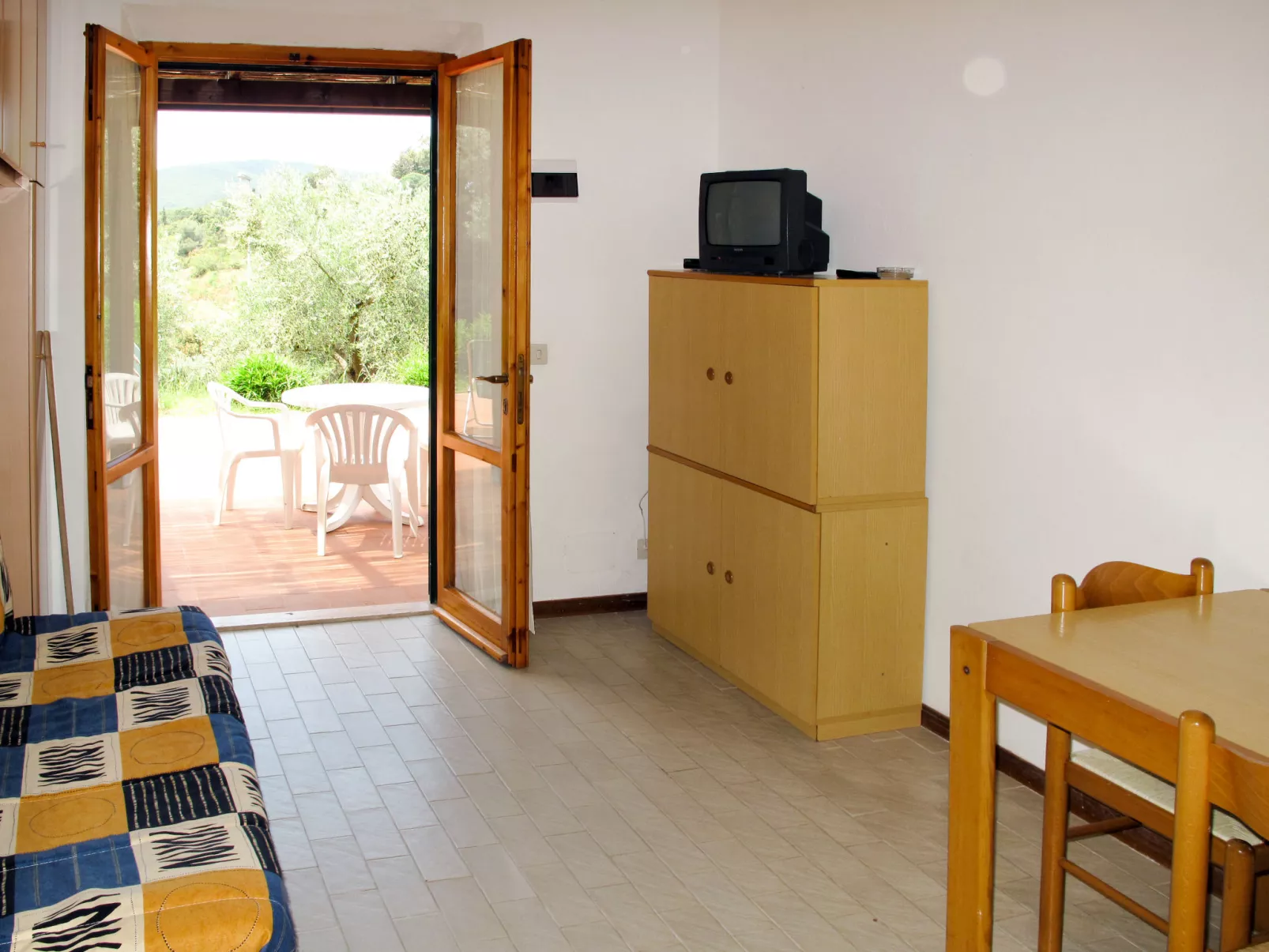 Elbamar Lacona I-Inside