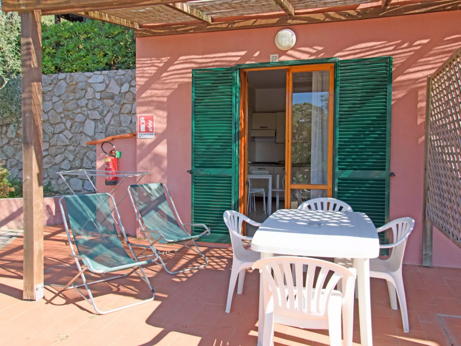 Elbamar Lacona I-Outside