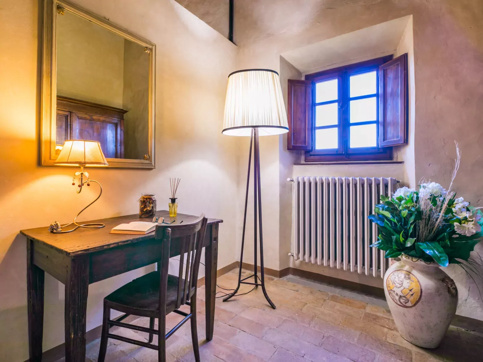 Il Convento-Inside
