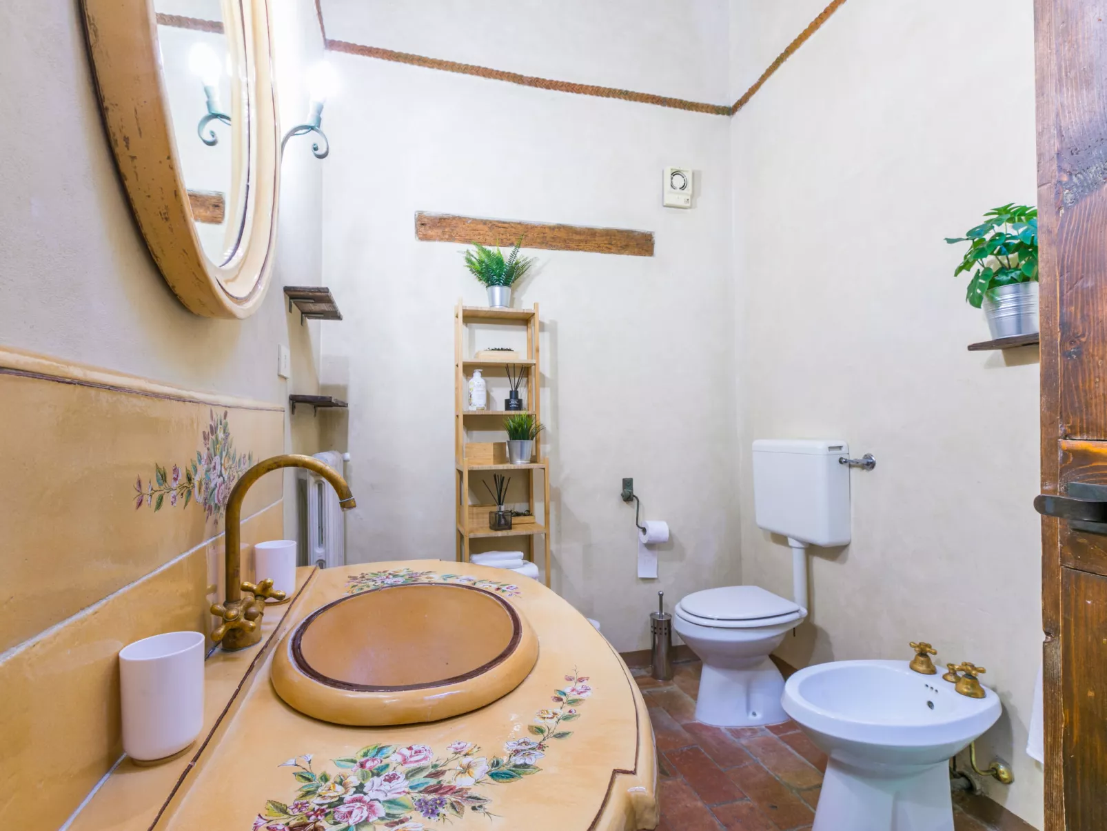 Il Convento-Inside