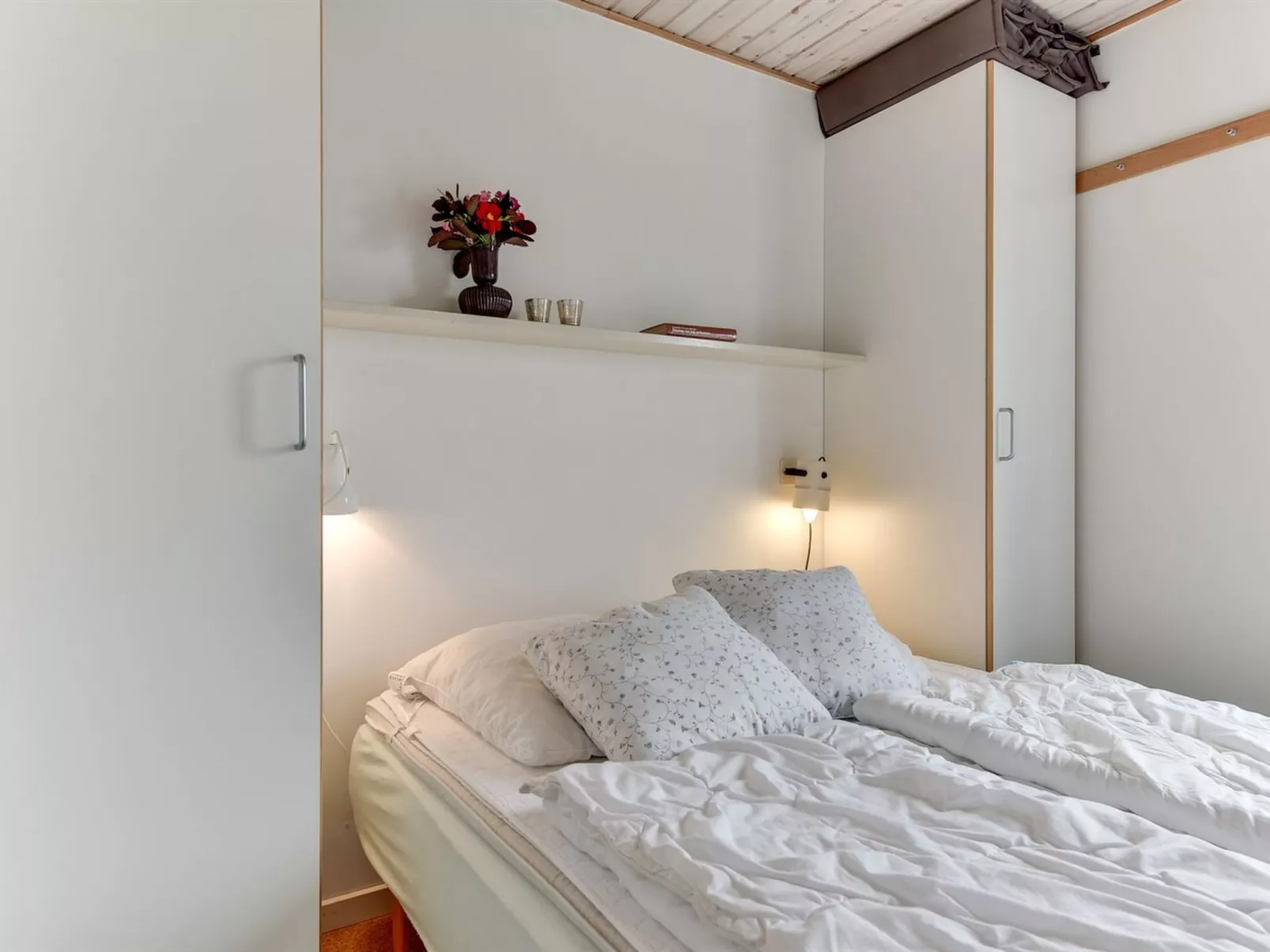 "Blomma" - 350m from the sea-Inside