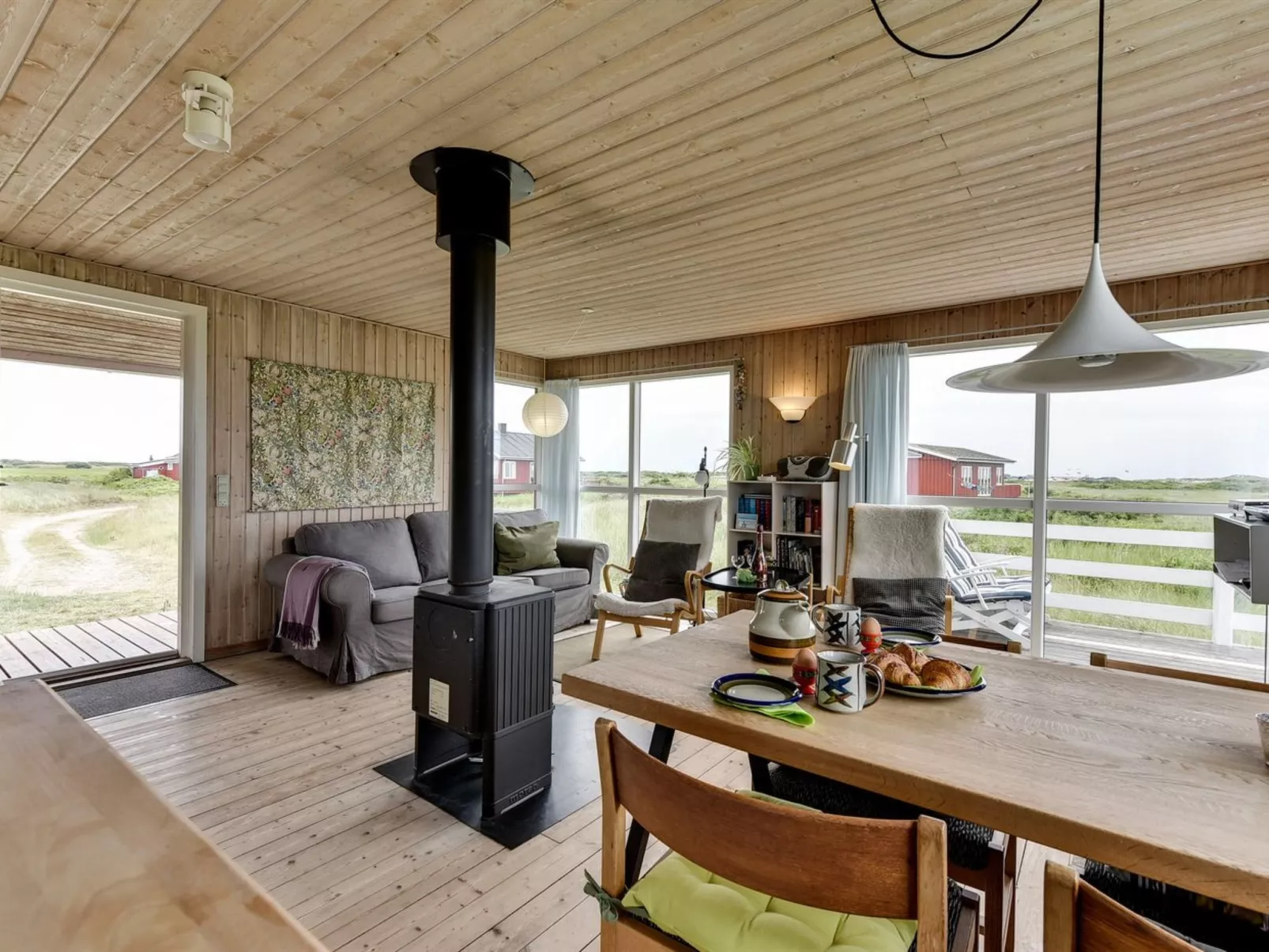 "Blomma" - 350m from the sea-Inside