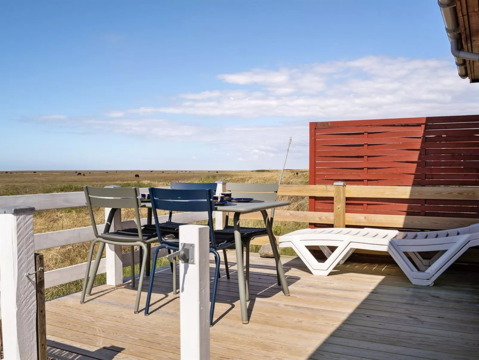 "Blomma" - 350m from the sea-Outside