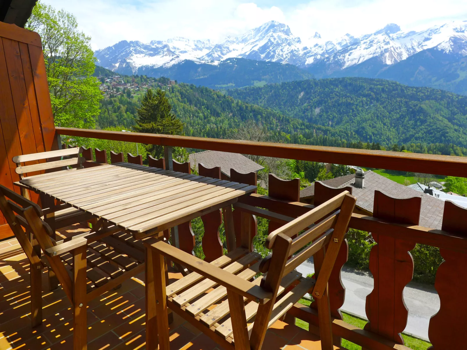 Les Aiguilles d'Argent 10-Outside