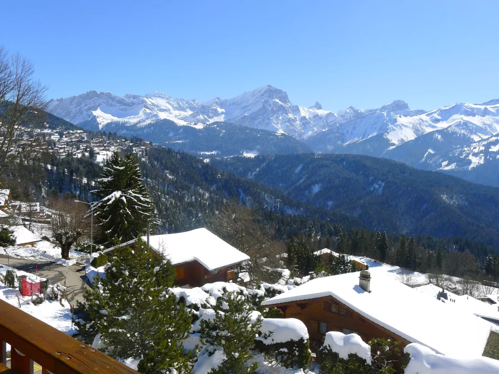 Les Aiguilles d'Argent 10-Outside