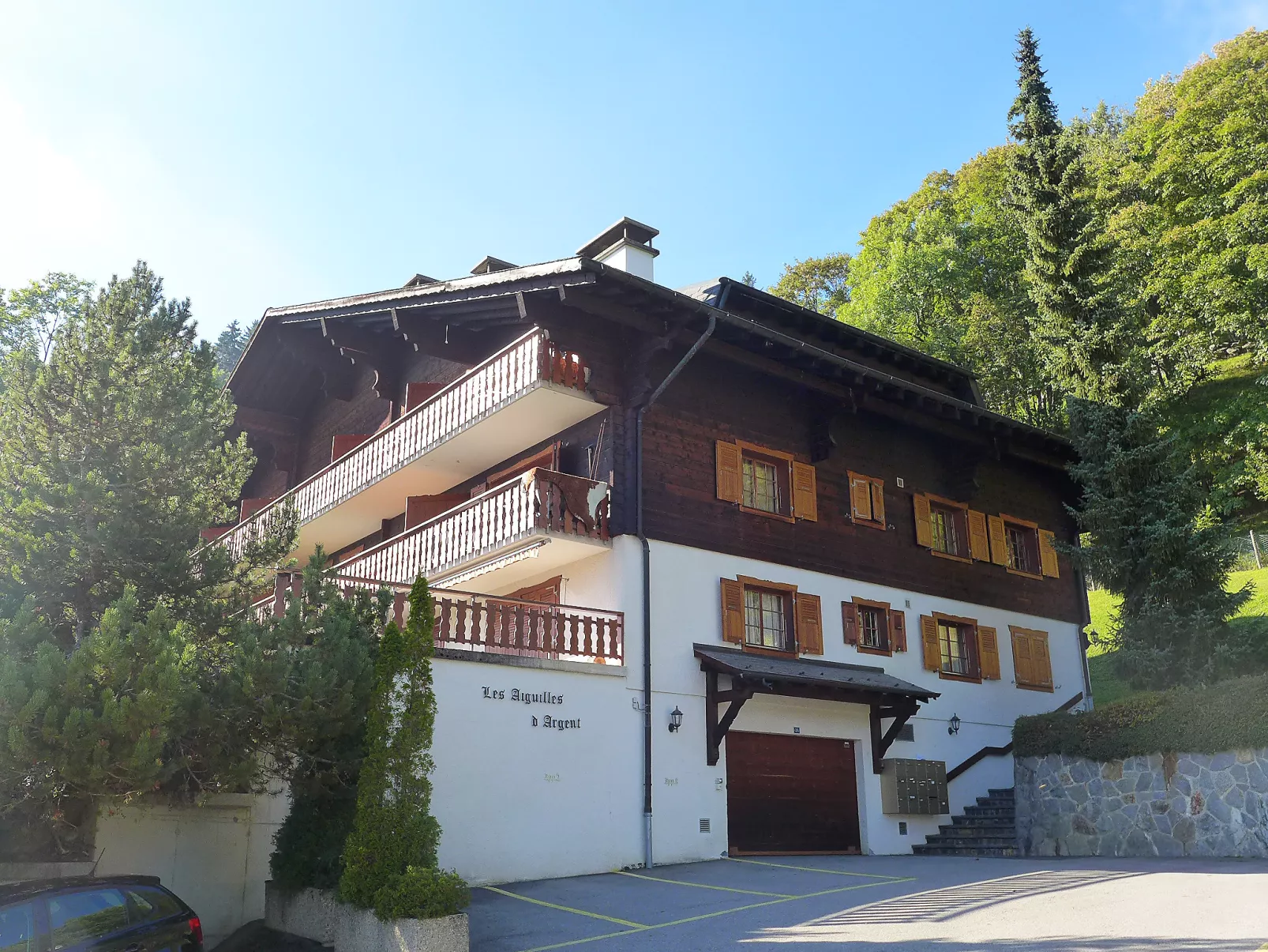 Les Aiguilles d'Argent 10-Outside