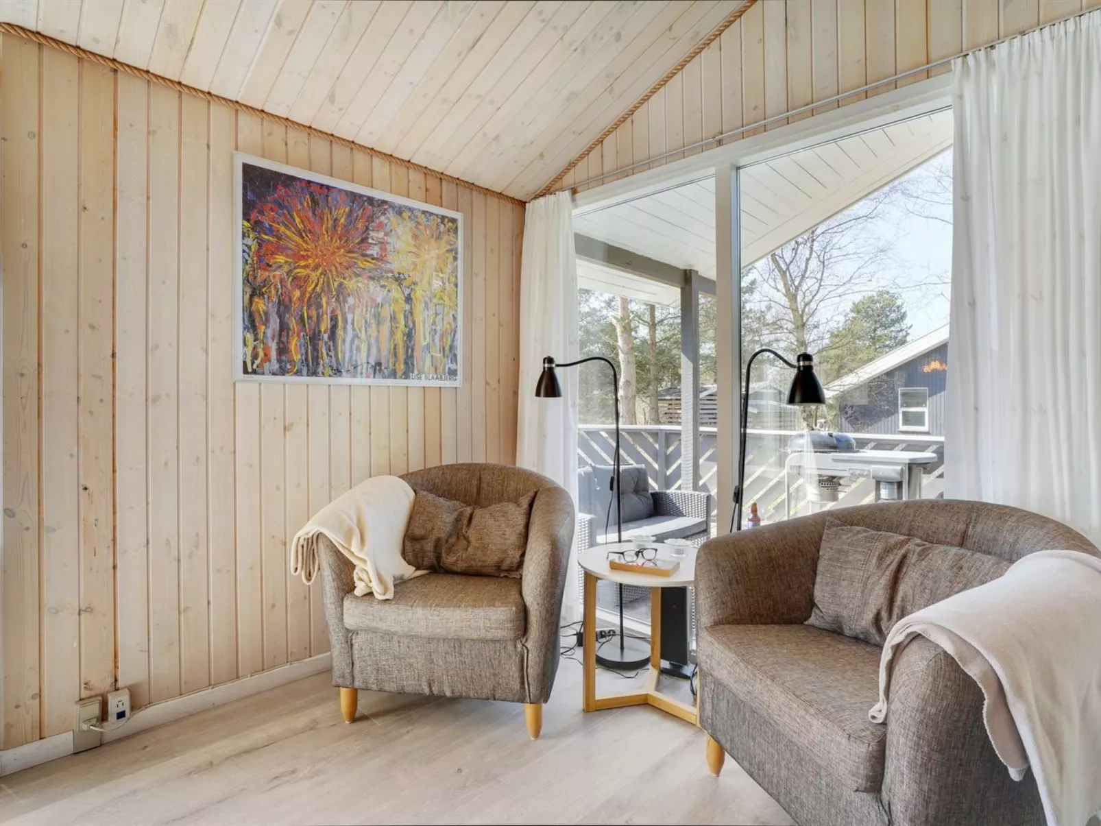 "Sighbiorn" - 950m from the sea-Inside
