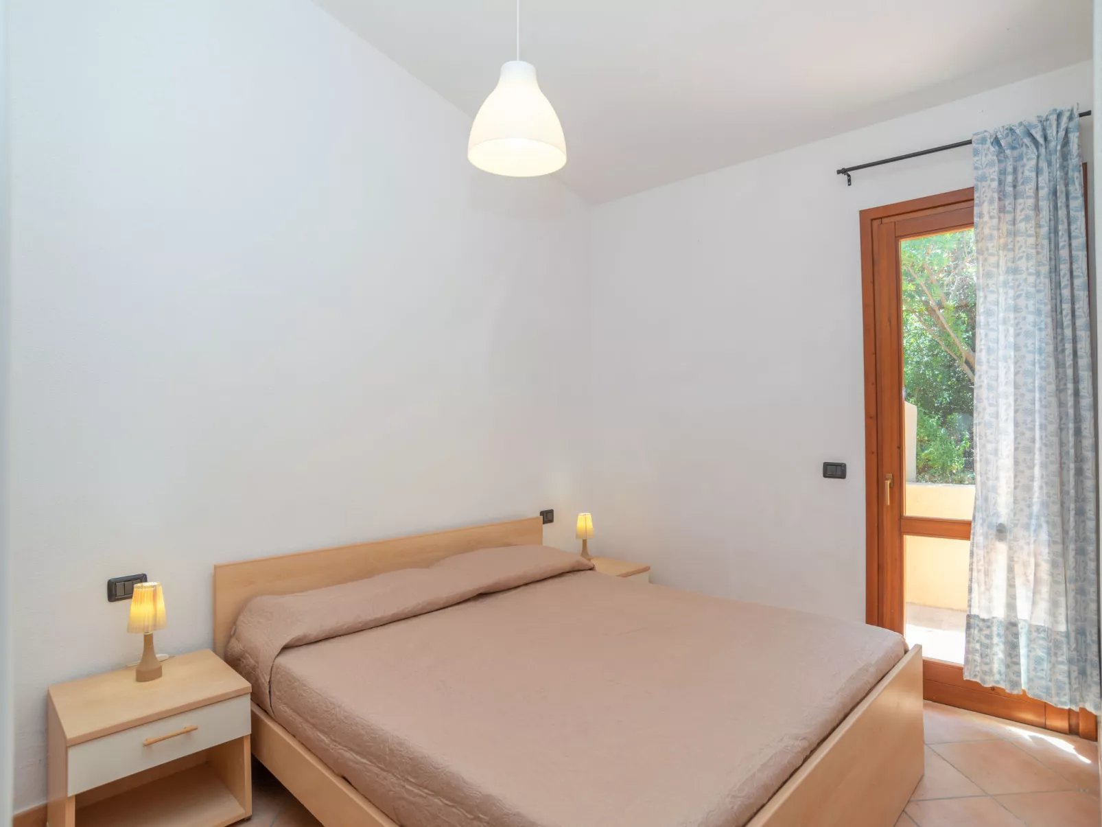 Corbezzolo-Inside