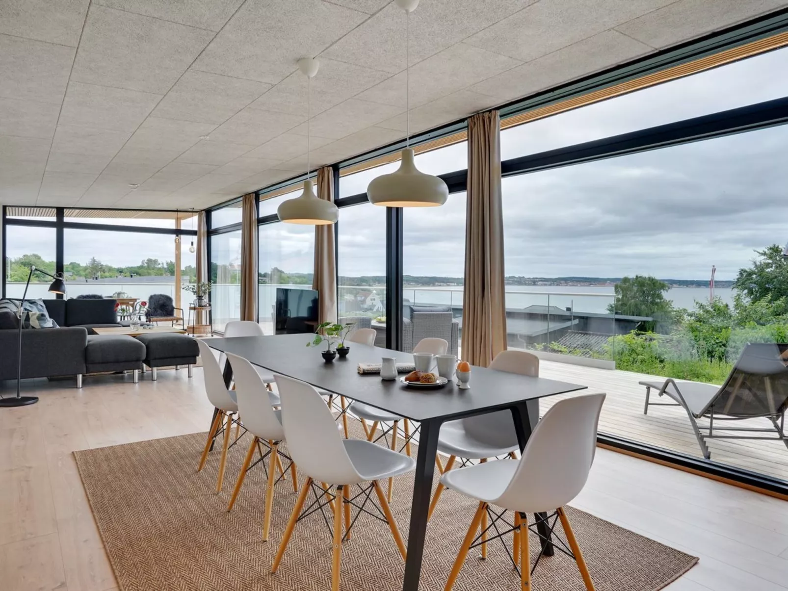 "Ahmik" - 200m from the sea-Drinnen