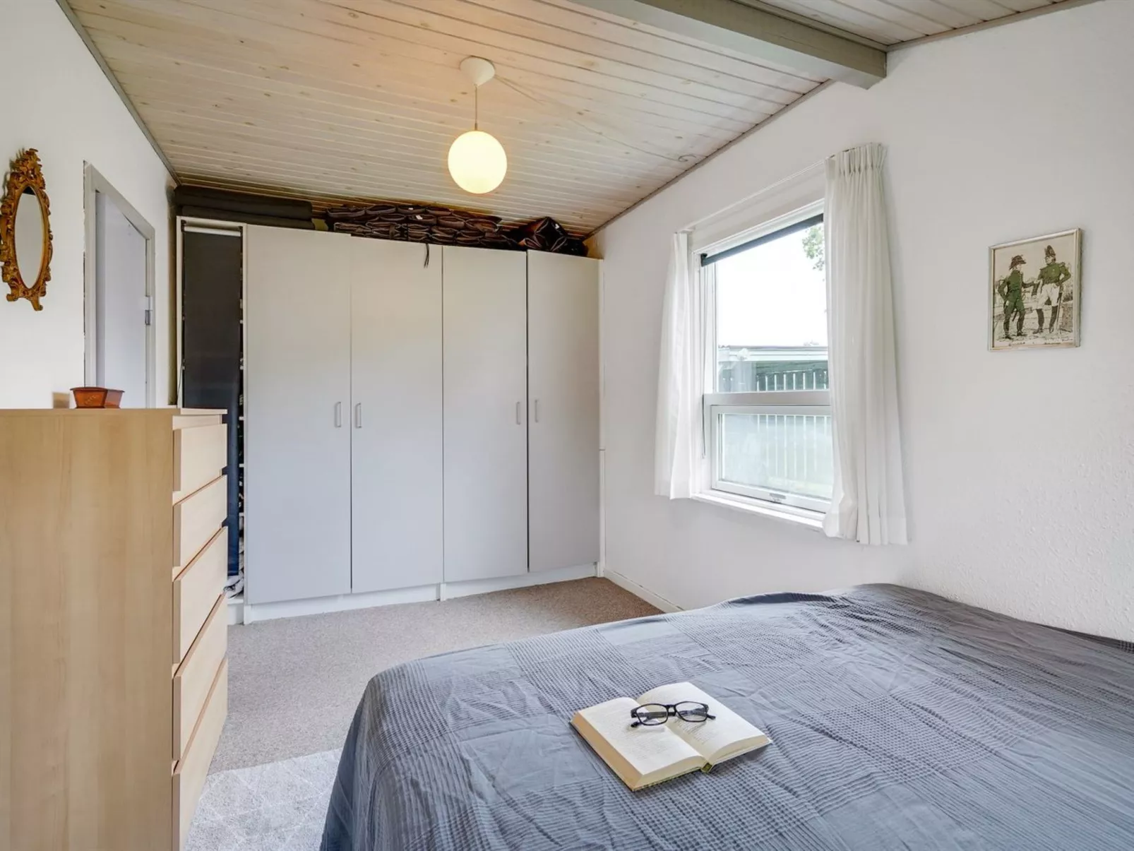 "Erikgine" - 170m from the sea-Inside