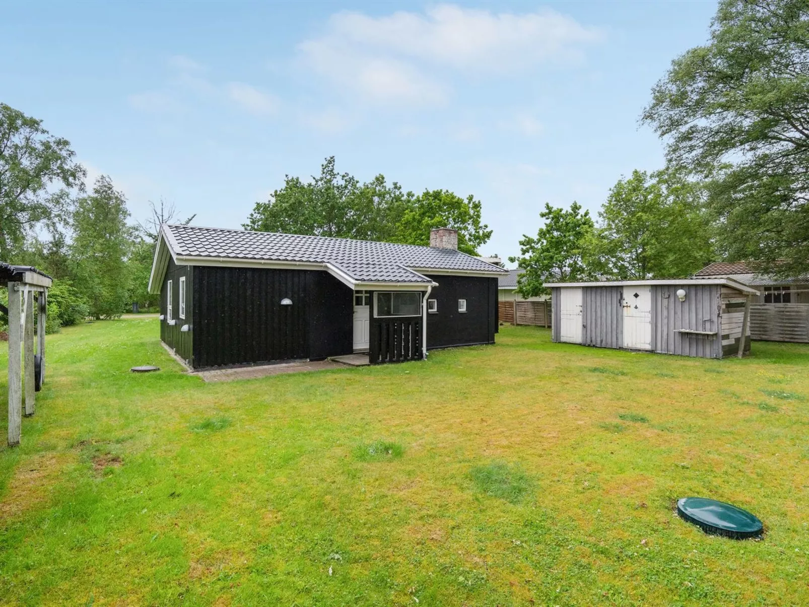 "Erikgine" - 170m from the sea-Outside