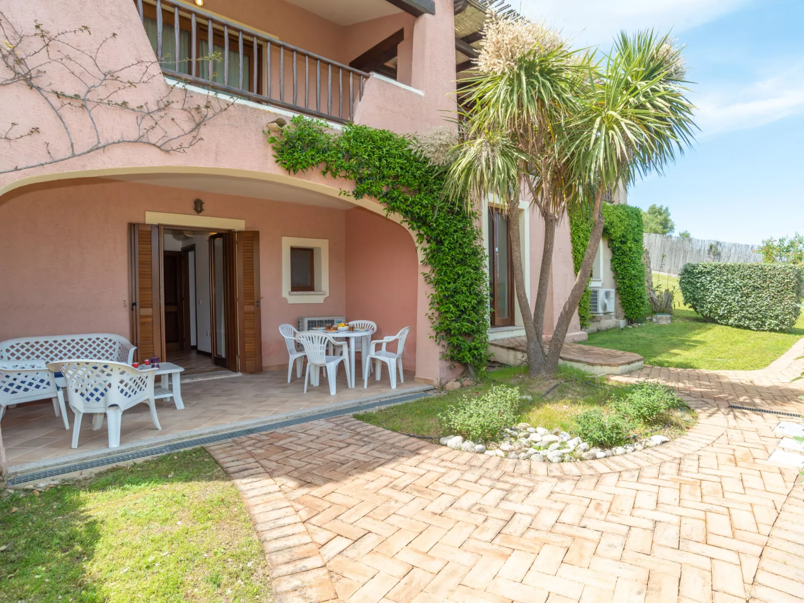 Dalia 20 - Vista Village-Outside
