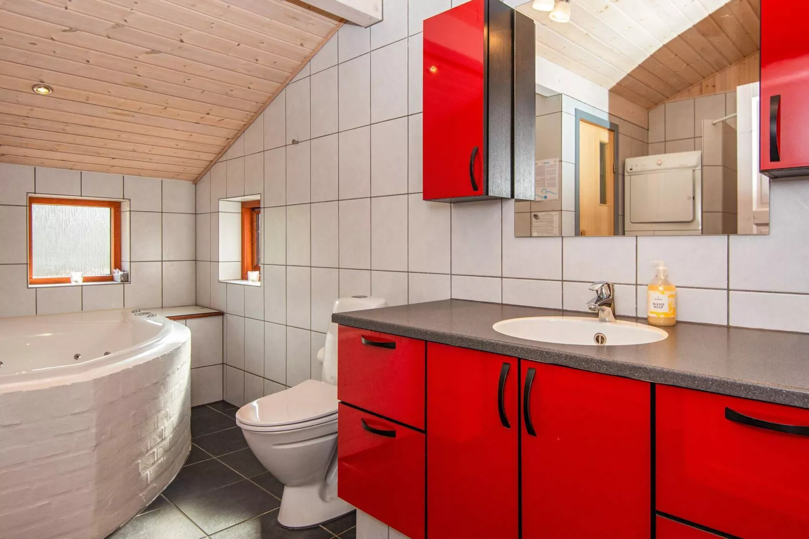 8 person holiday home in Juelsminde-Indoor