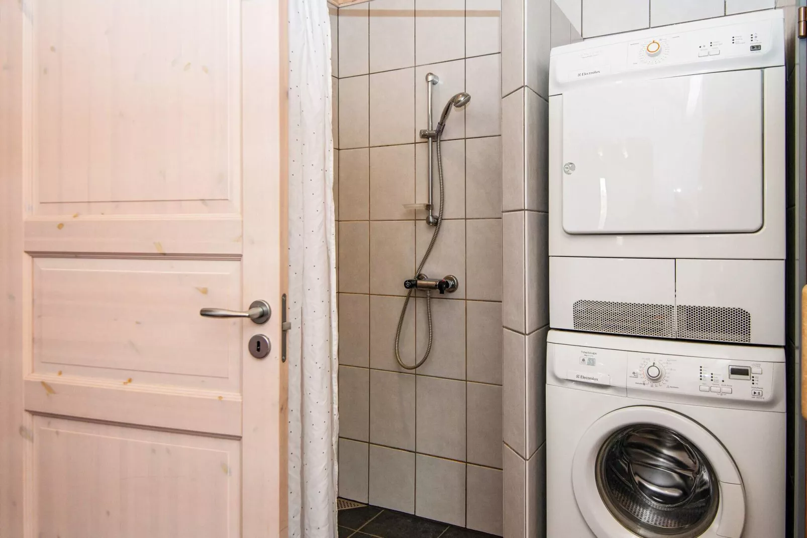 8 person holiday home in Juelsminde-Indoor