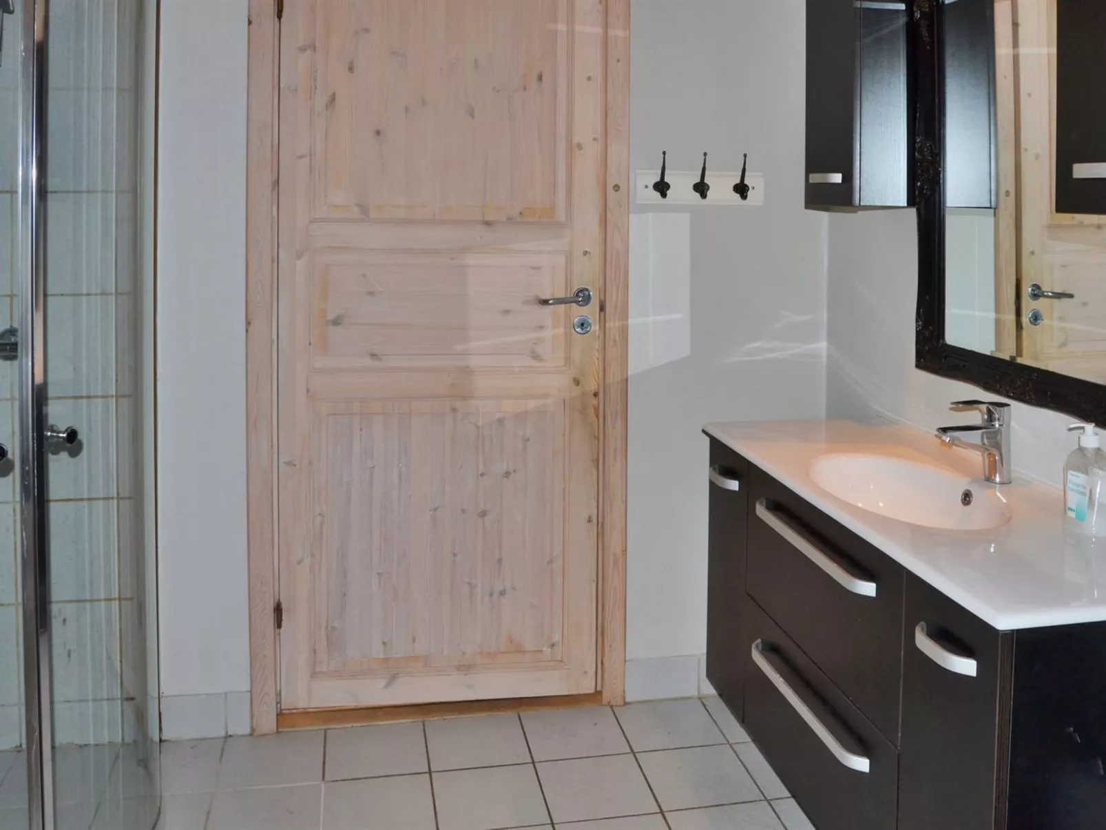 "Marret" - 30km from the sea-Inside