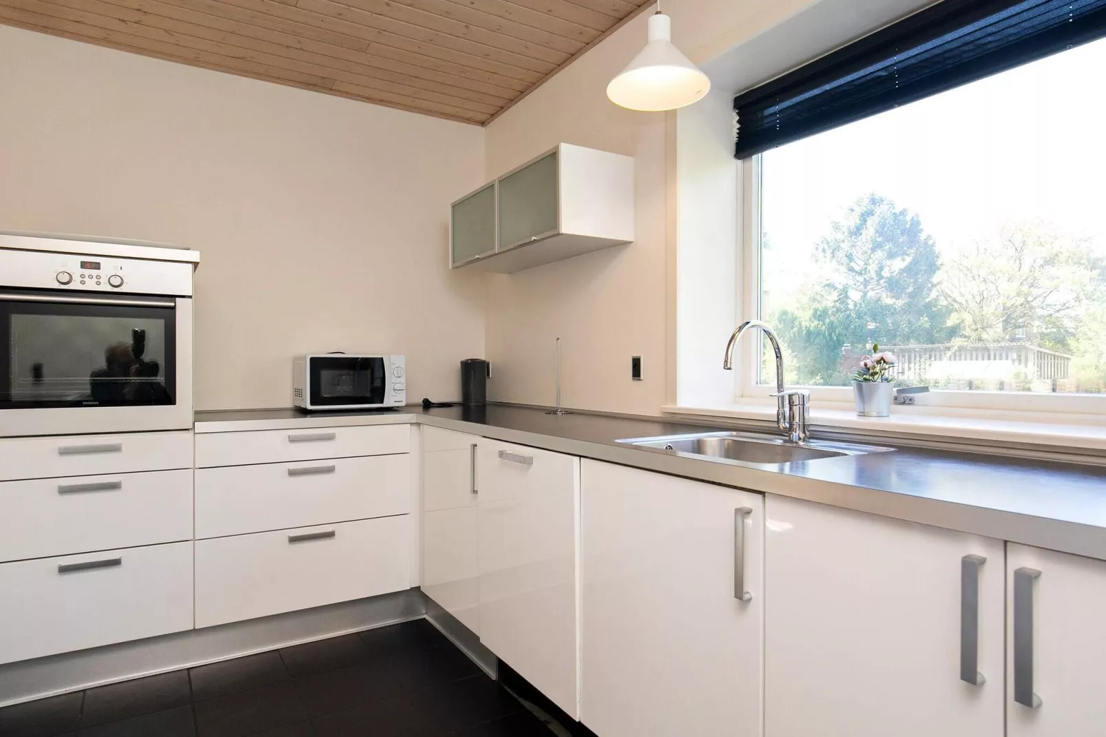 4 person holiday home in Oksbøl-Indoor