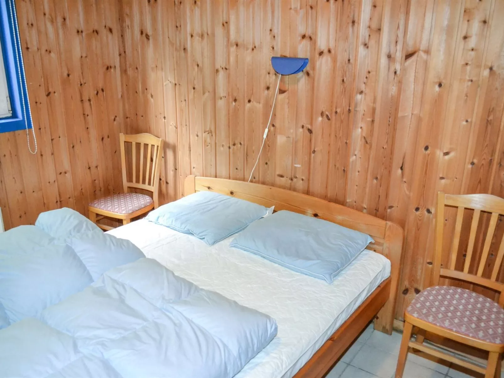 "Arnold" - 3.3km from the sea-Inside