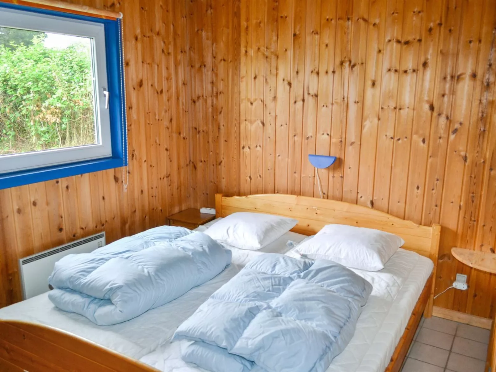"Arnold" - 3.3km from the sea-Inside