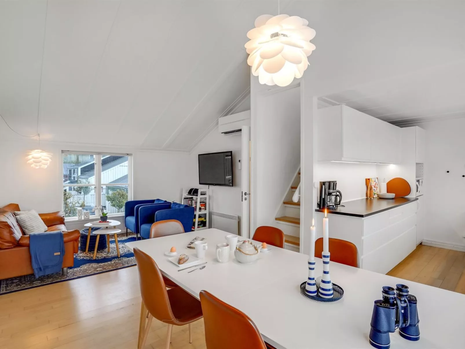 "Tyyne" - 5m from the sea-Inside