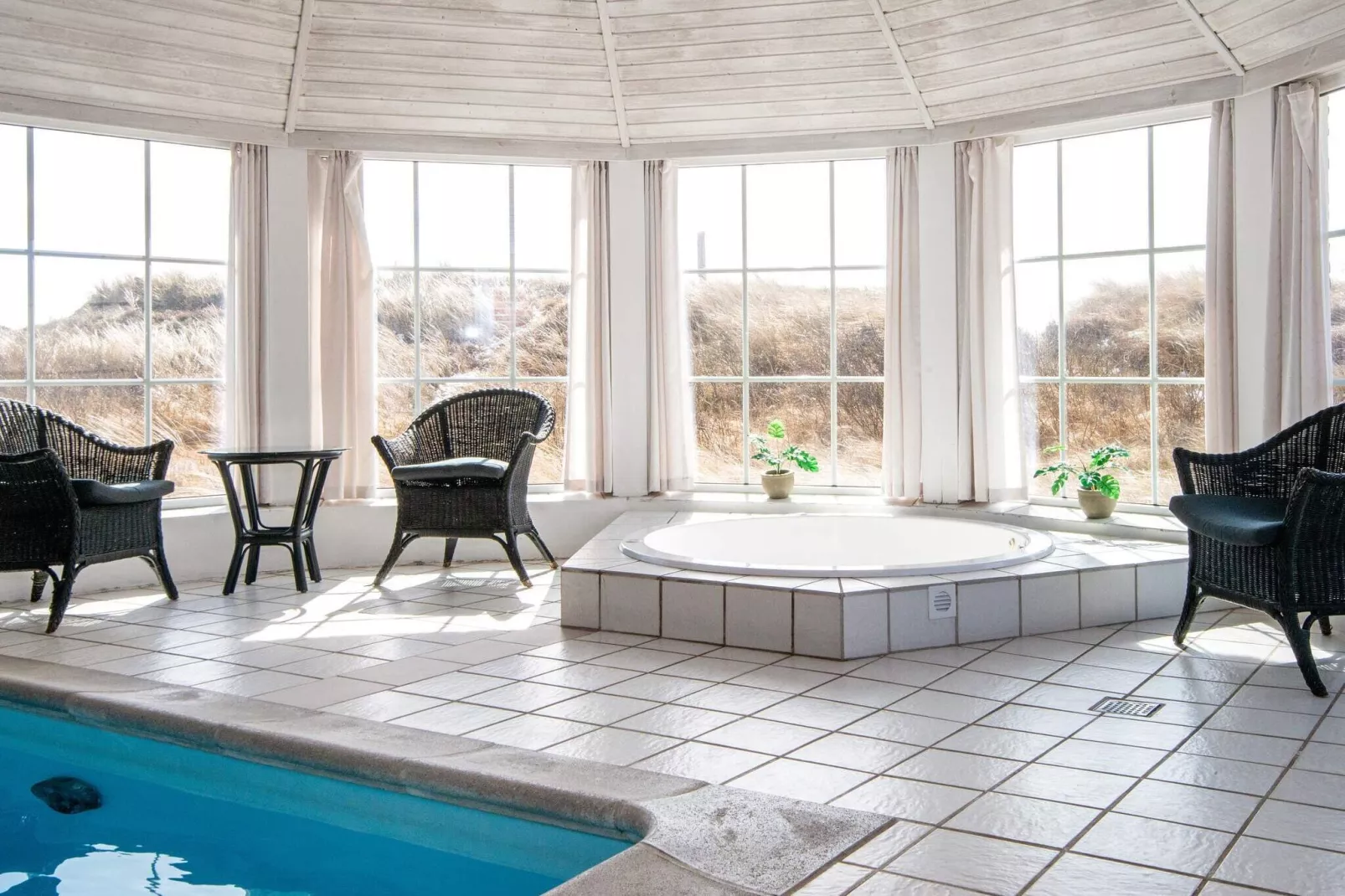 10 Personen Ferienhaus in Ringkøbing-Schwimmbad