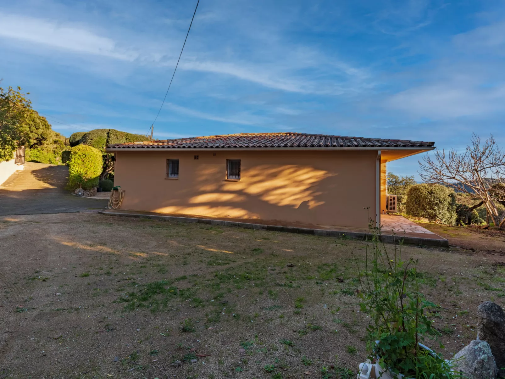 Villa Sognu-Outside