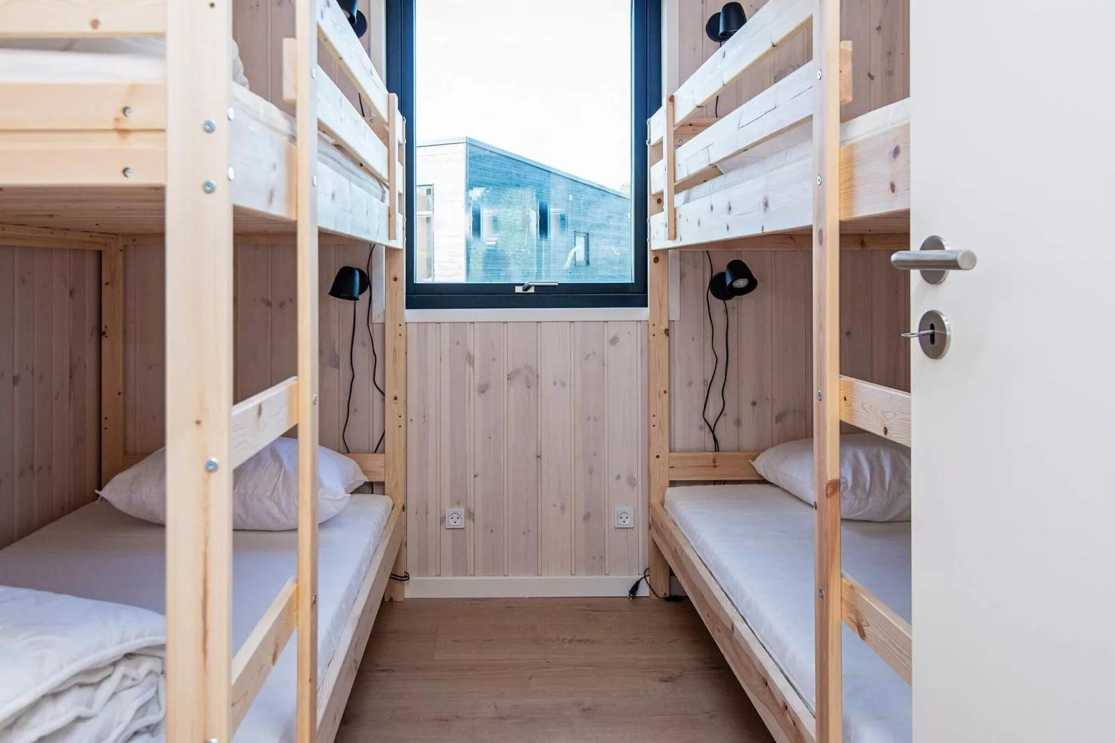 16 person holiday home in Glesborg-Indoor