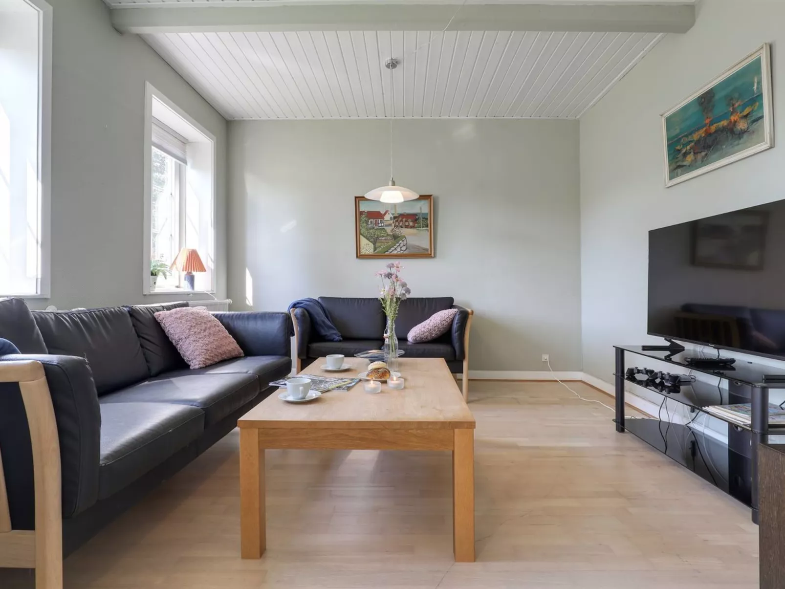 "Nilia" - 3.5km from the sea-Inside