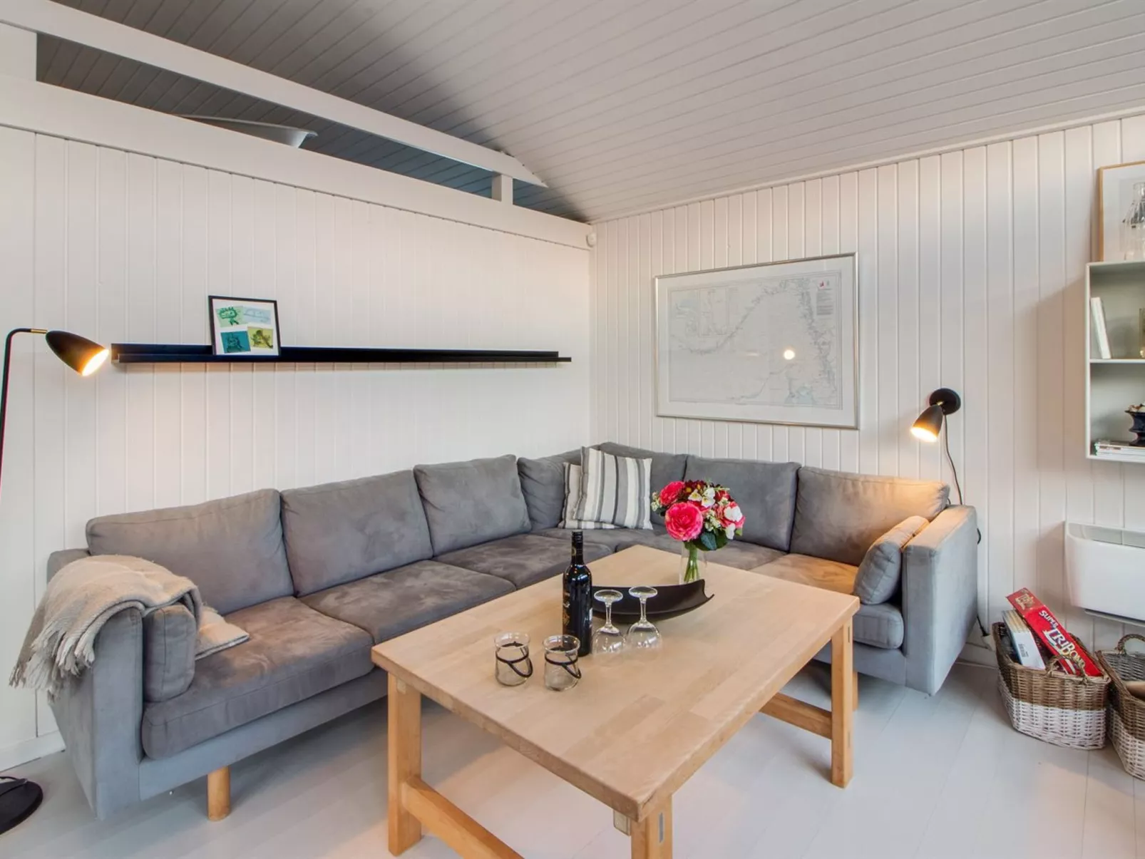 "Fenneke" - 50m from the sea-Inside