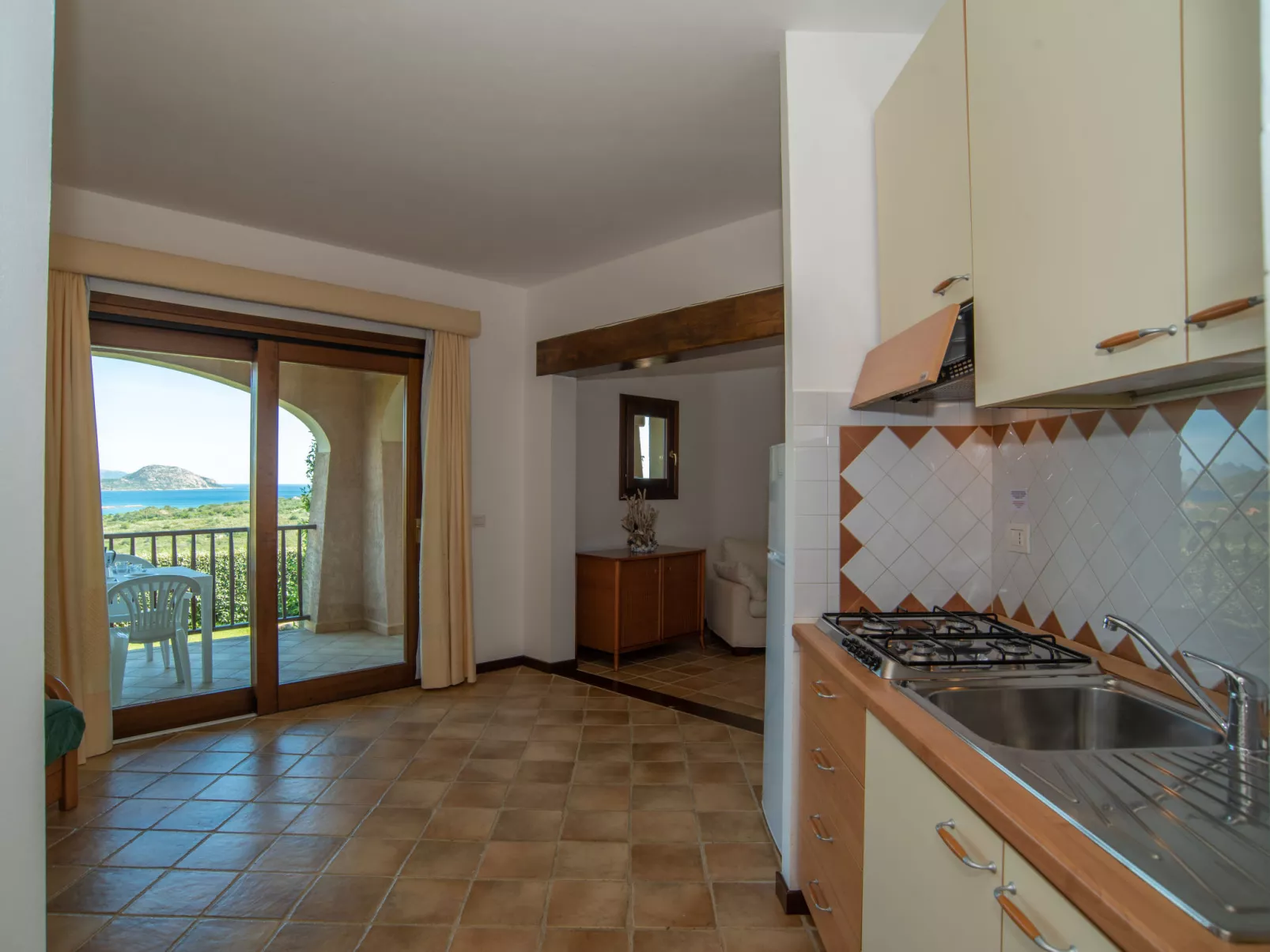 Corbezzolo 8 - Vista Village-Drinnen