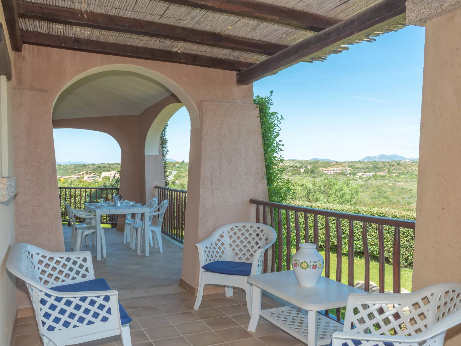 Corbezzolo 8 - Vista Village-Draußen