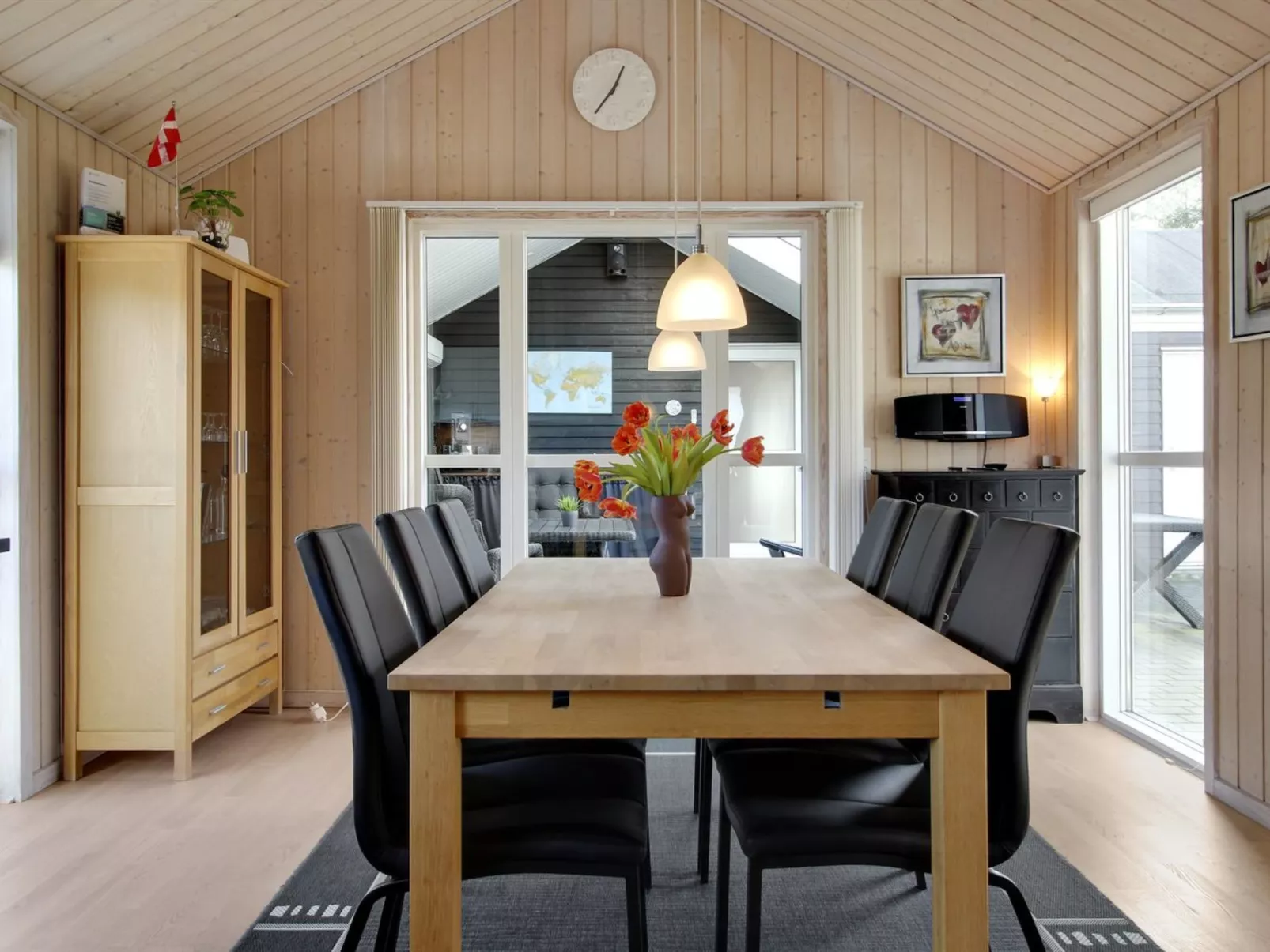 "Henriete" - 3.5km from the sea-Inside