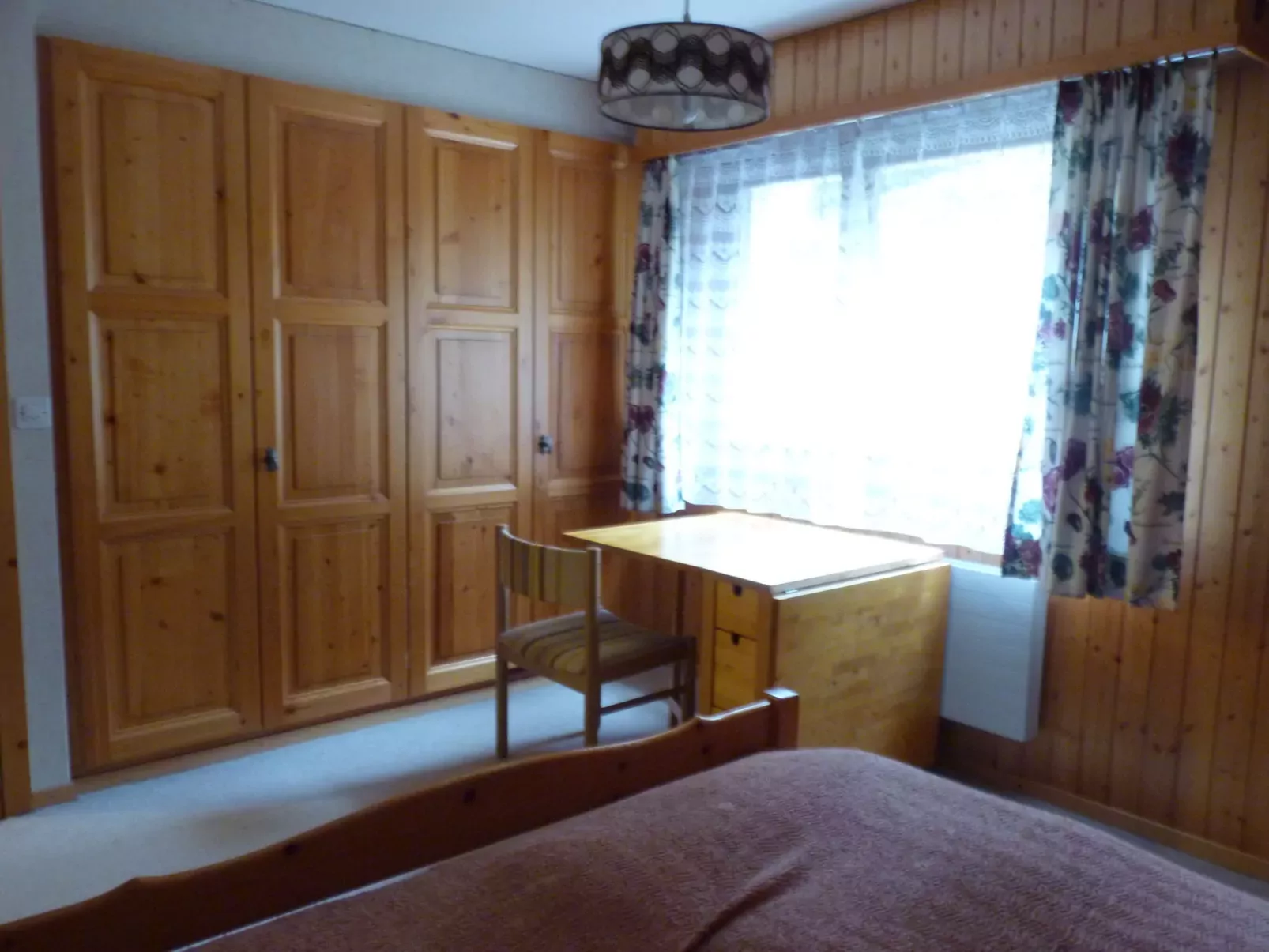 Centaure B RI 1-Inside