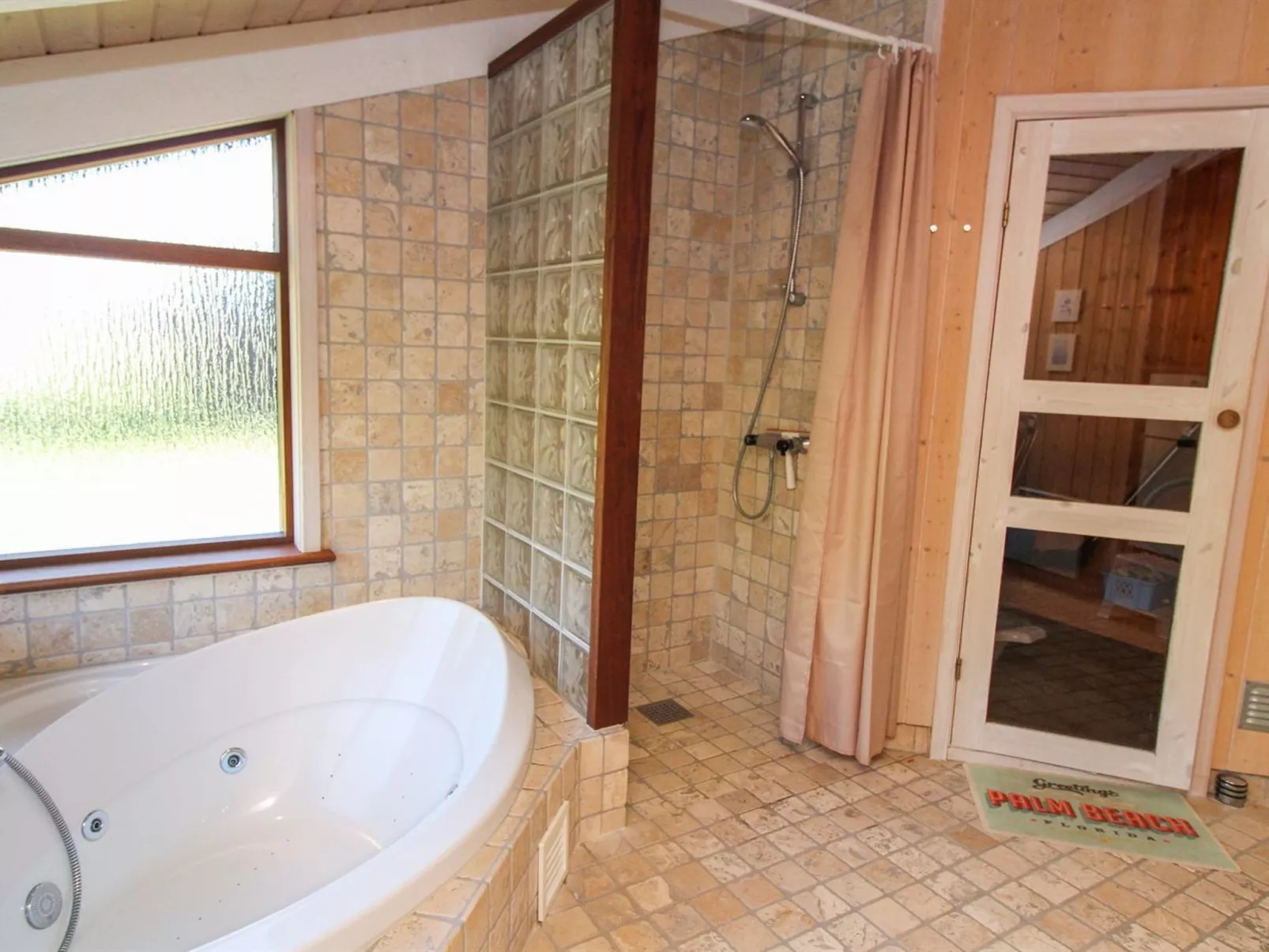 "Paulette" - 450m from the sea-Inside