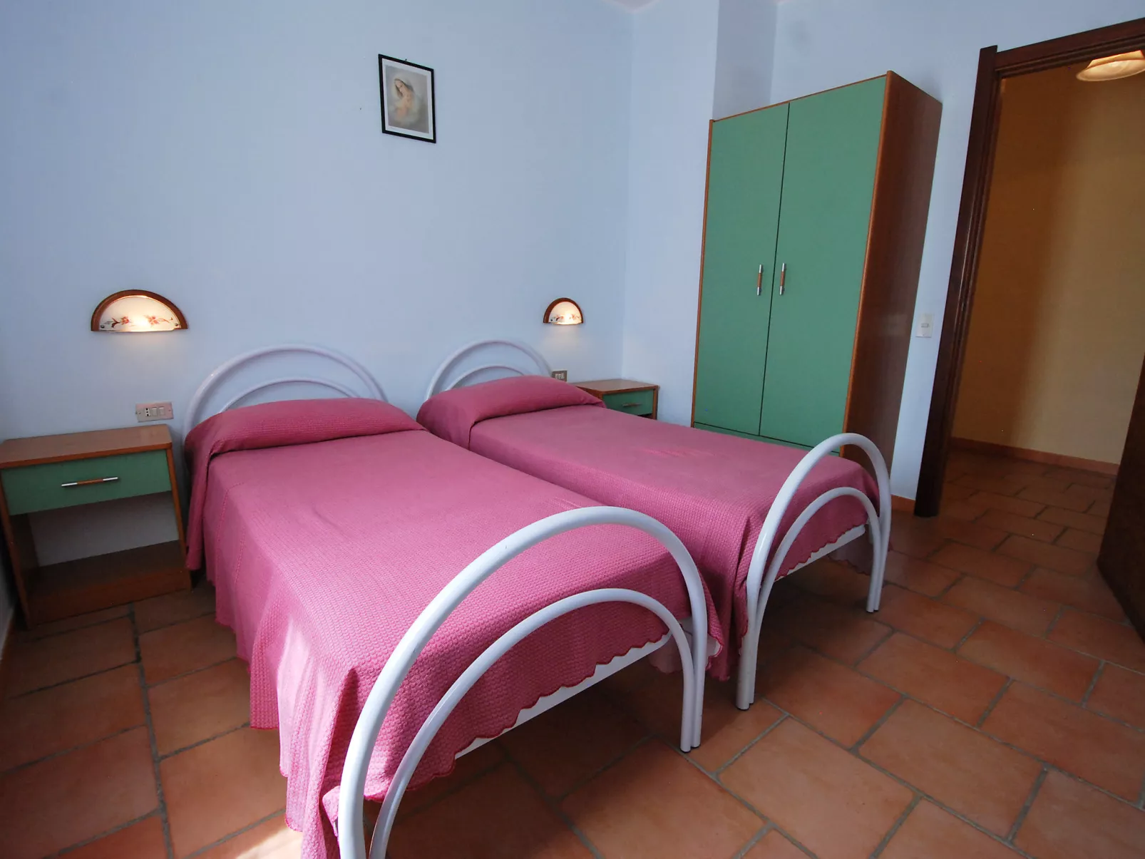Is Murtas-Inside