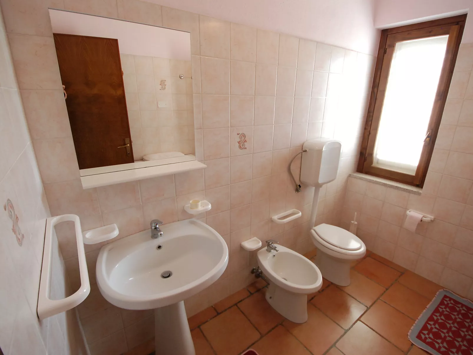 Is Murtas-Inside