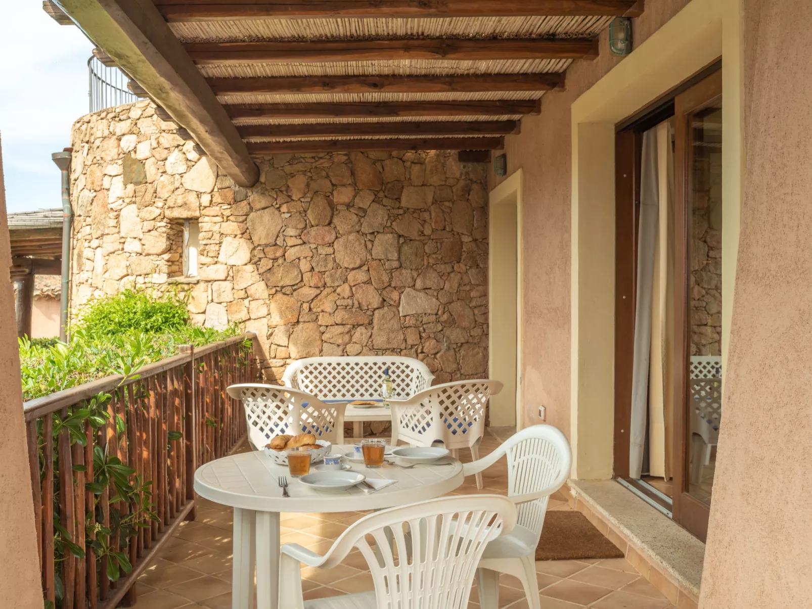Acacia 2 - Vista Village-Outside