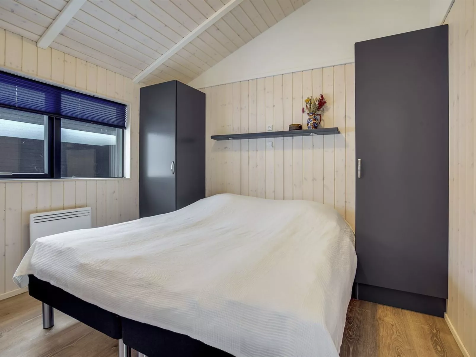 "Hildegard" - 1.5km from the sea-Inside