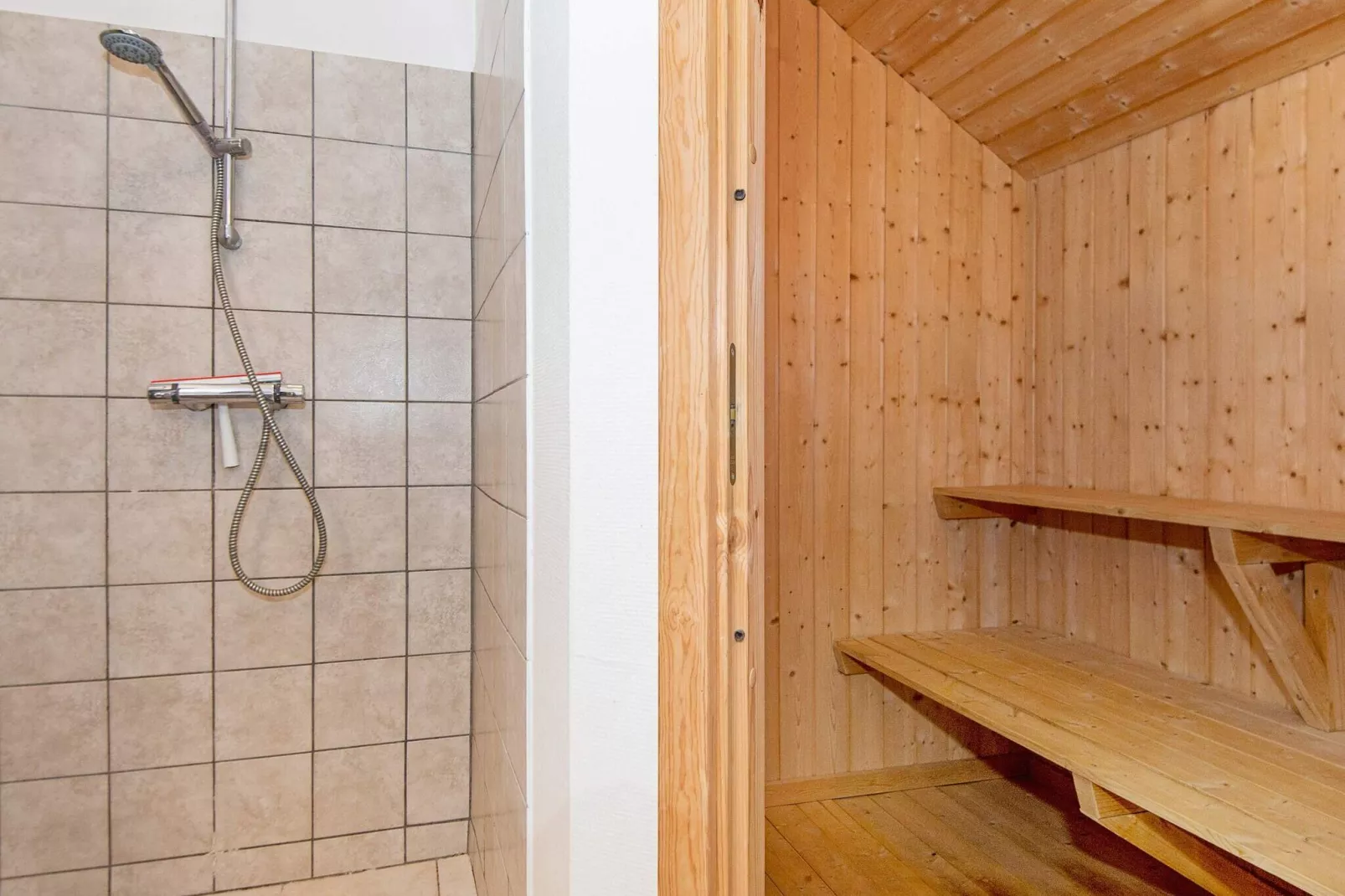 12 person holiday home in Ebeltoft-Sauna