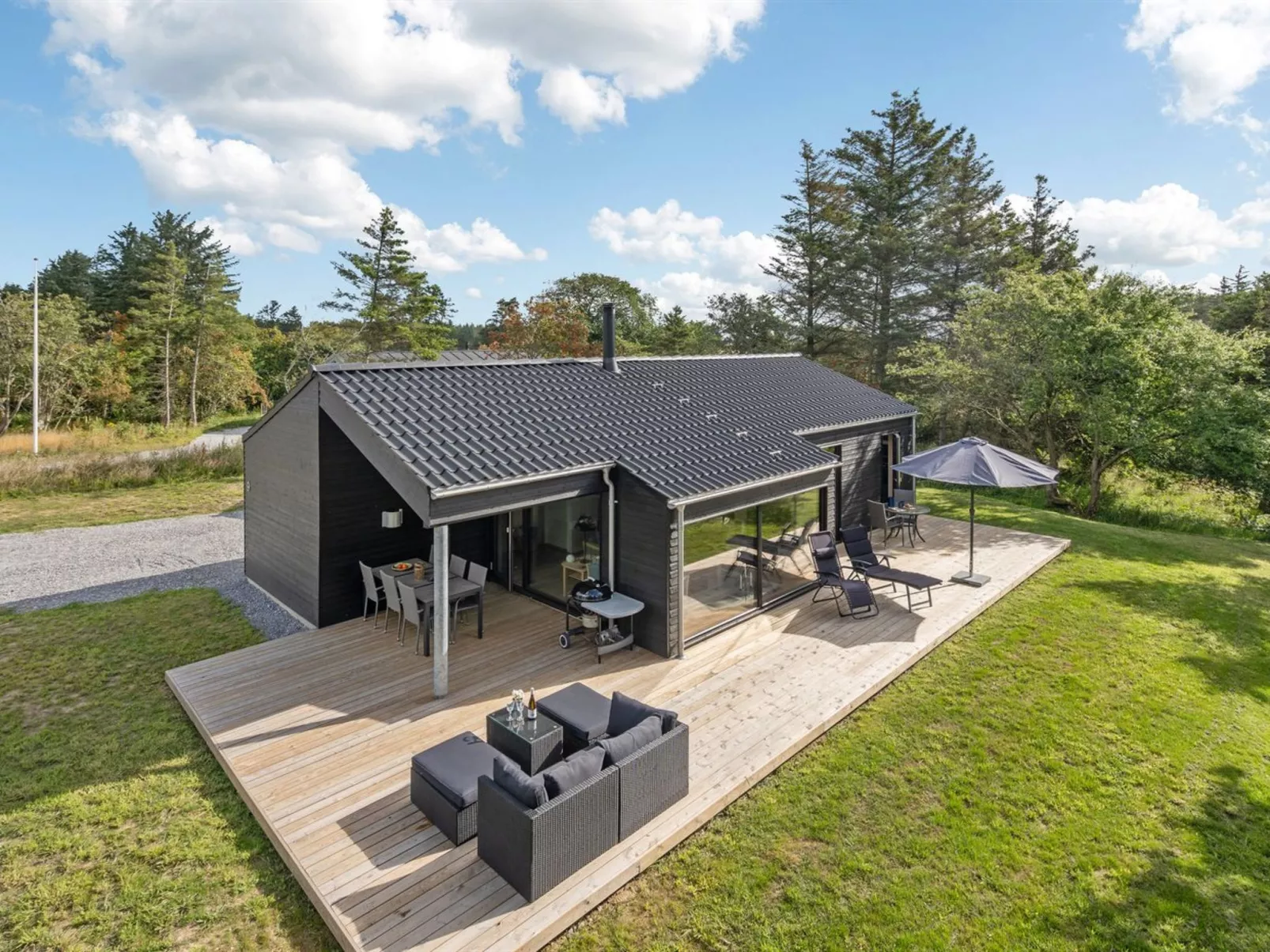 "Hildegard" - 1.5km from the sea-Outside