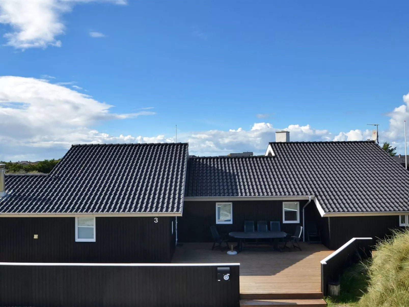 "Huno" - 400m from the sea-Outside